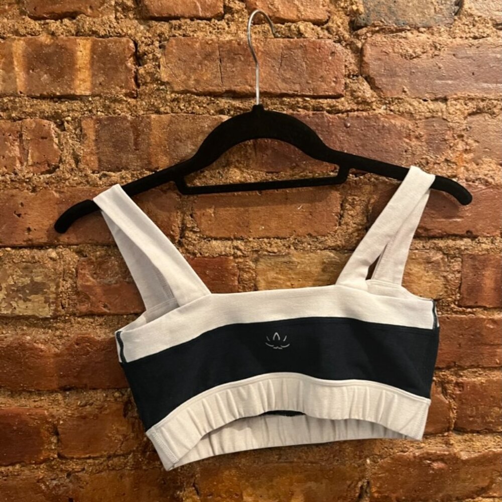 Beyond Yoga Colorblock Bra - Picture 4 of 6